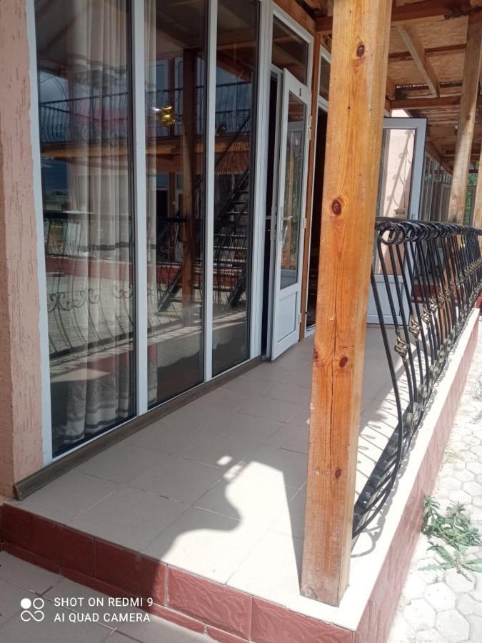 Гостевой Дом Байтик Hotel Bosteri Exterior foto